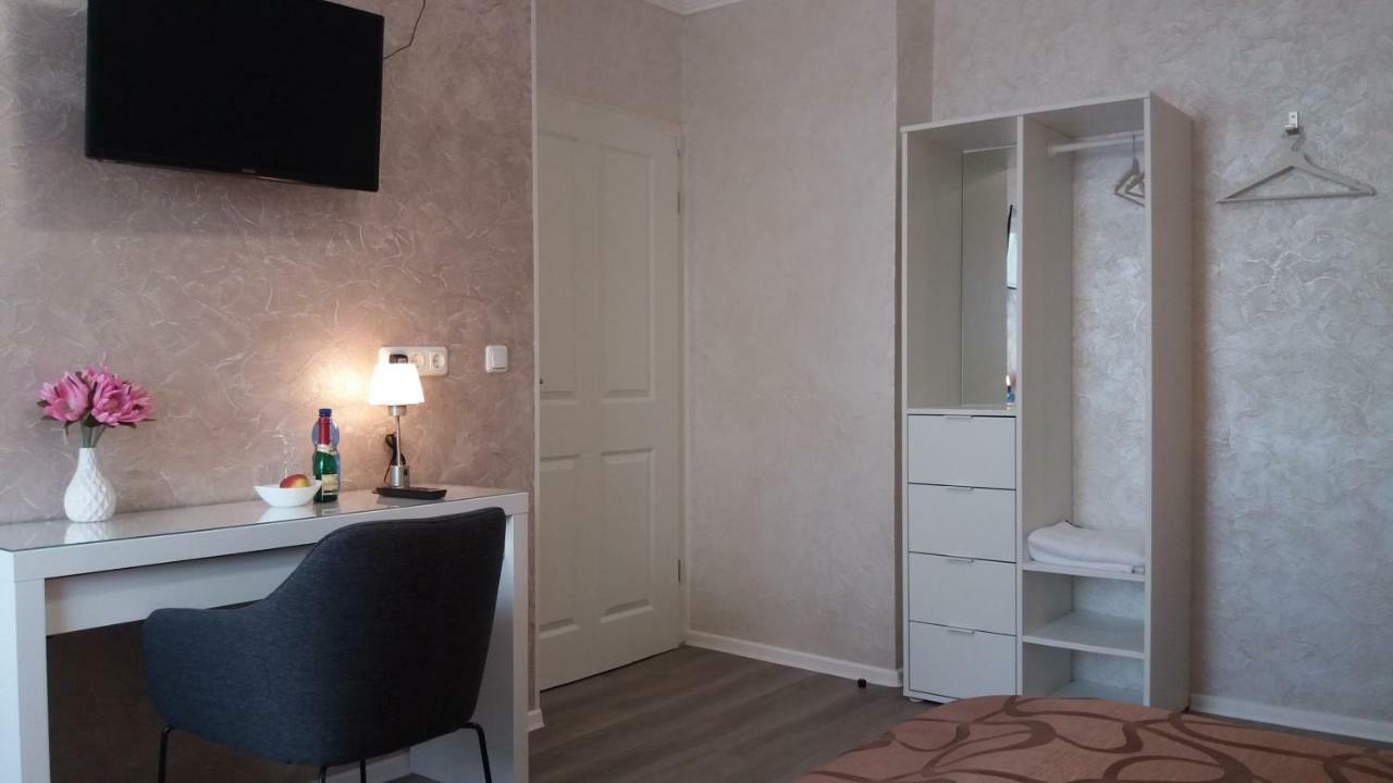 Mueller Residenz Zur S-Bahn Karlsfeld Hotel Ngoại thất bức ảnh